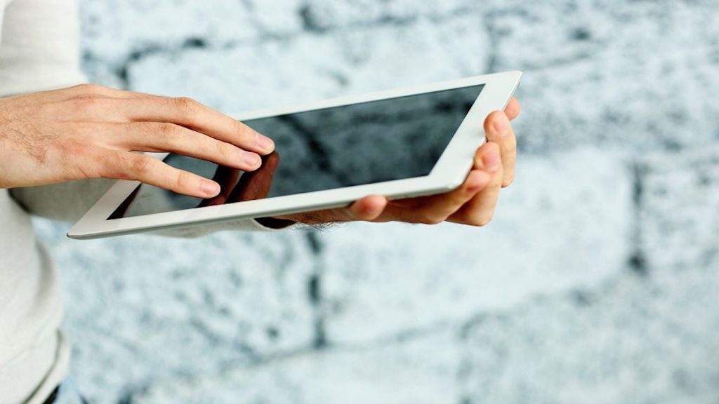 CMMS and Work Order on mobile device